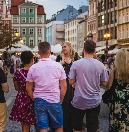 Wrocław WYCIECZKA NIE Z TEJ EPOKI Wrocław WYCIECZKA NIE Z TEJ EPOKI